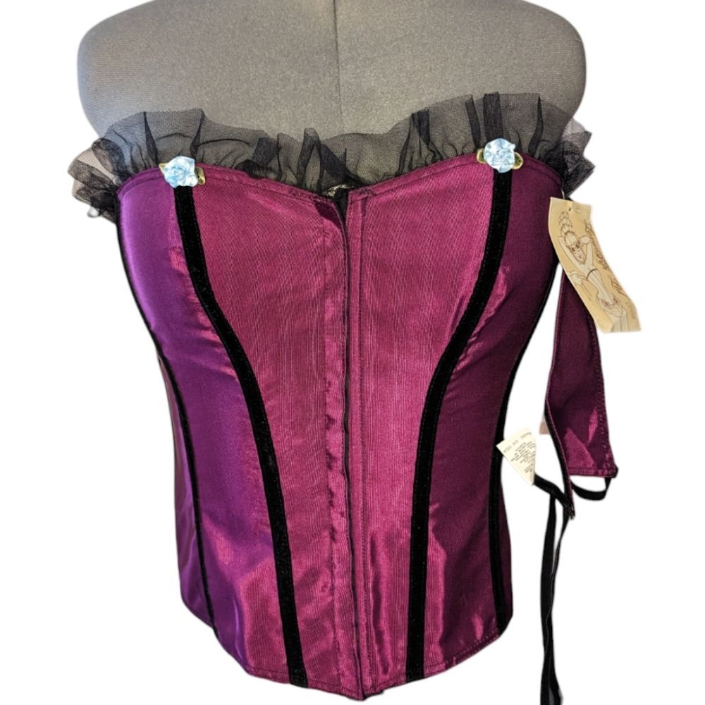 Women's NWT Empire Intimates Fuschia Lace Up Corset, Size 40